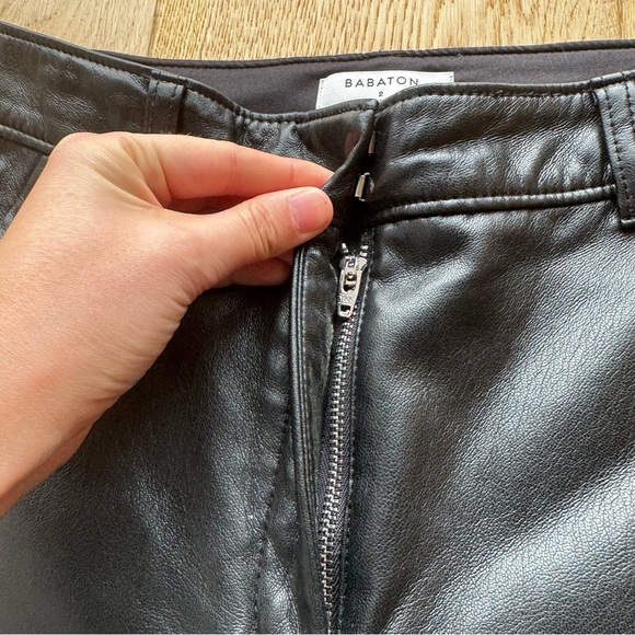 Aritzia Babaton Command Vegan Leather Pant in Black - 2 - Picture 13 of 16